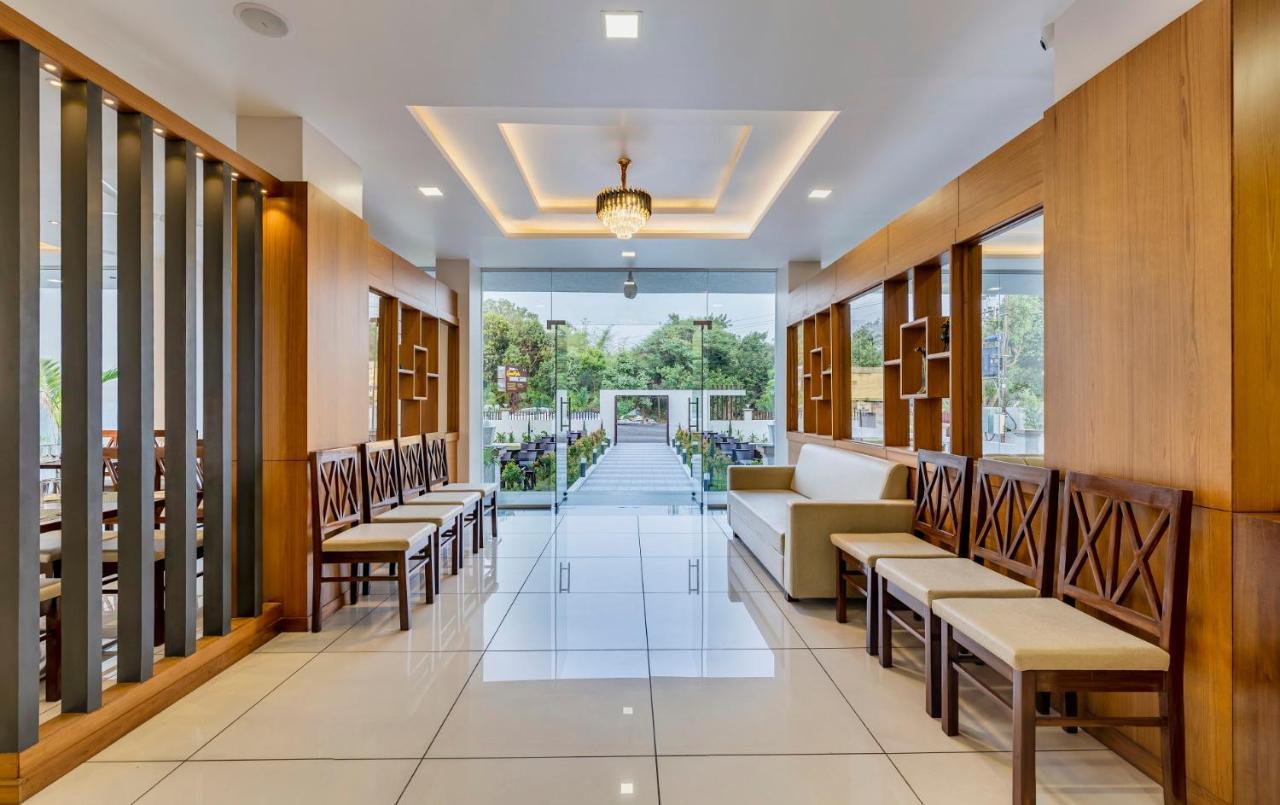 Hotel Grand Indu, 3 Star Kolhapur Esterno foto