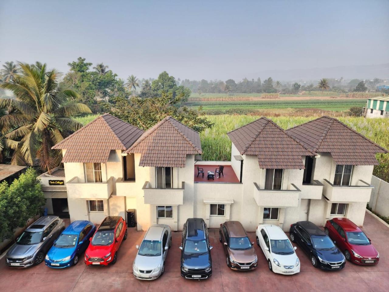 Hotel Grand Indu, 3 Star Kolhapur Esterno foto